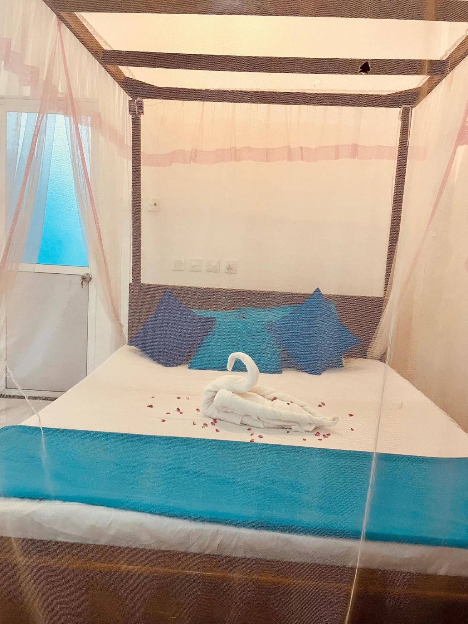 Moon Light Guest Bed & Breakfast Mirissa Ngoại thất bức ảnh