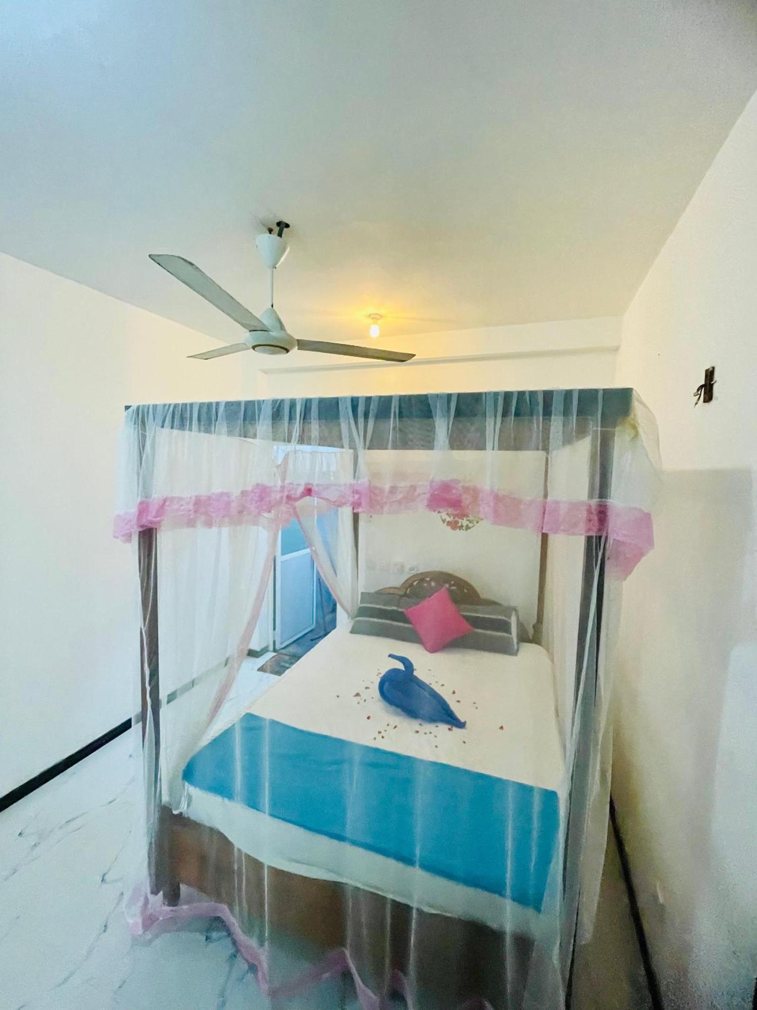 Moon Light Guest Bed & Breakfast Mirissa Ngoại thất bức ảnh