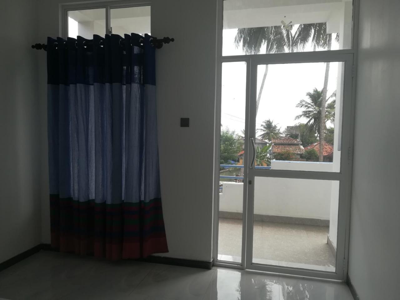 Moon Light Guest Bed & Breakfast Mirissa Ngoại thất bức ảnh