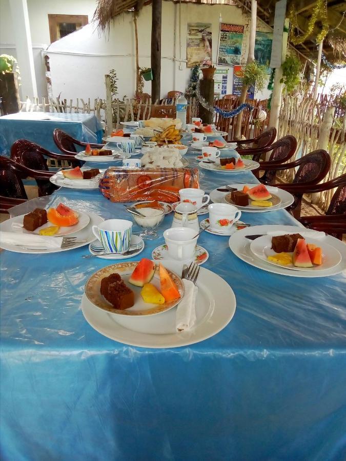 Moon Light Guest Bed & Breakfast Mirissa Ngoại thất bức ảnh